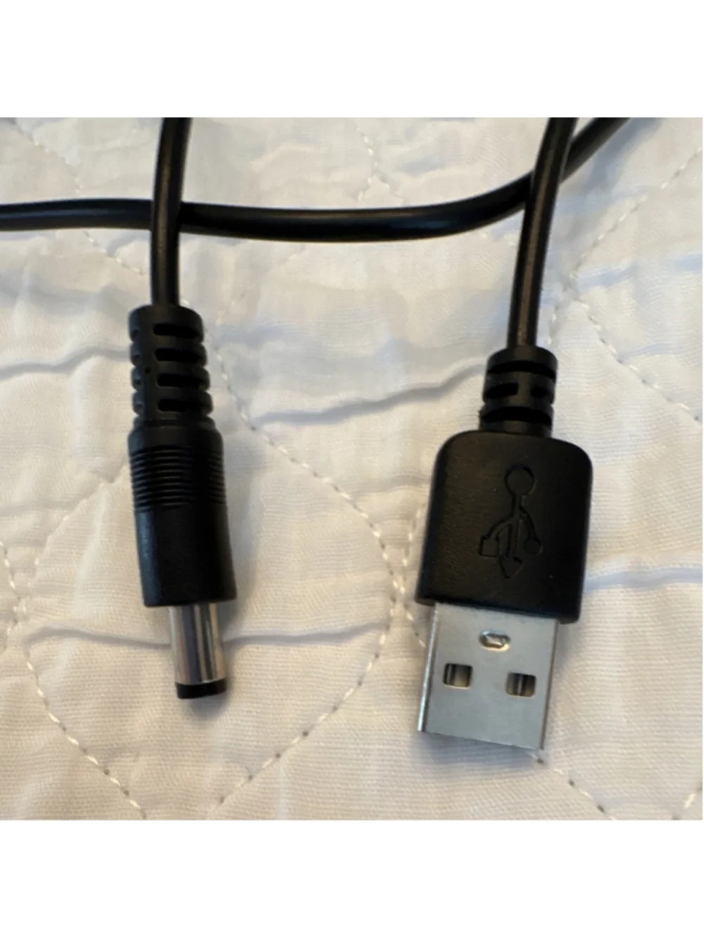 USB Type-A Male to DC Barrel Plug Adapter Cable 3ft Black 1:1